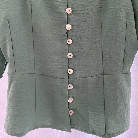 Blouse - Picture 2 of 5